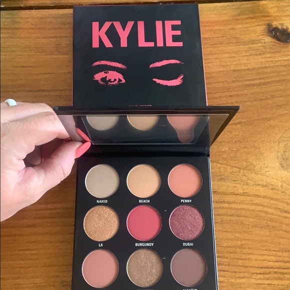 Kylie Cosmetics Other - KYLIE COSMETICS
The Burgundy Palette Kyshadow